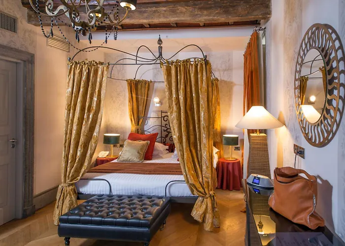 The At The Forum Elegant Collection - The Forum Roma
